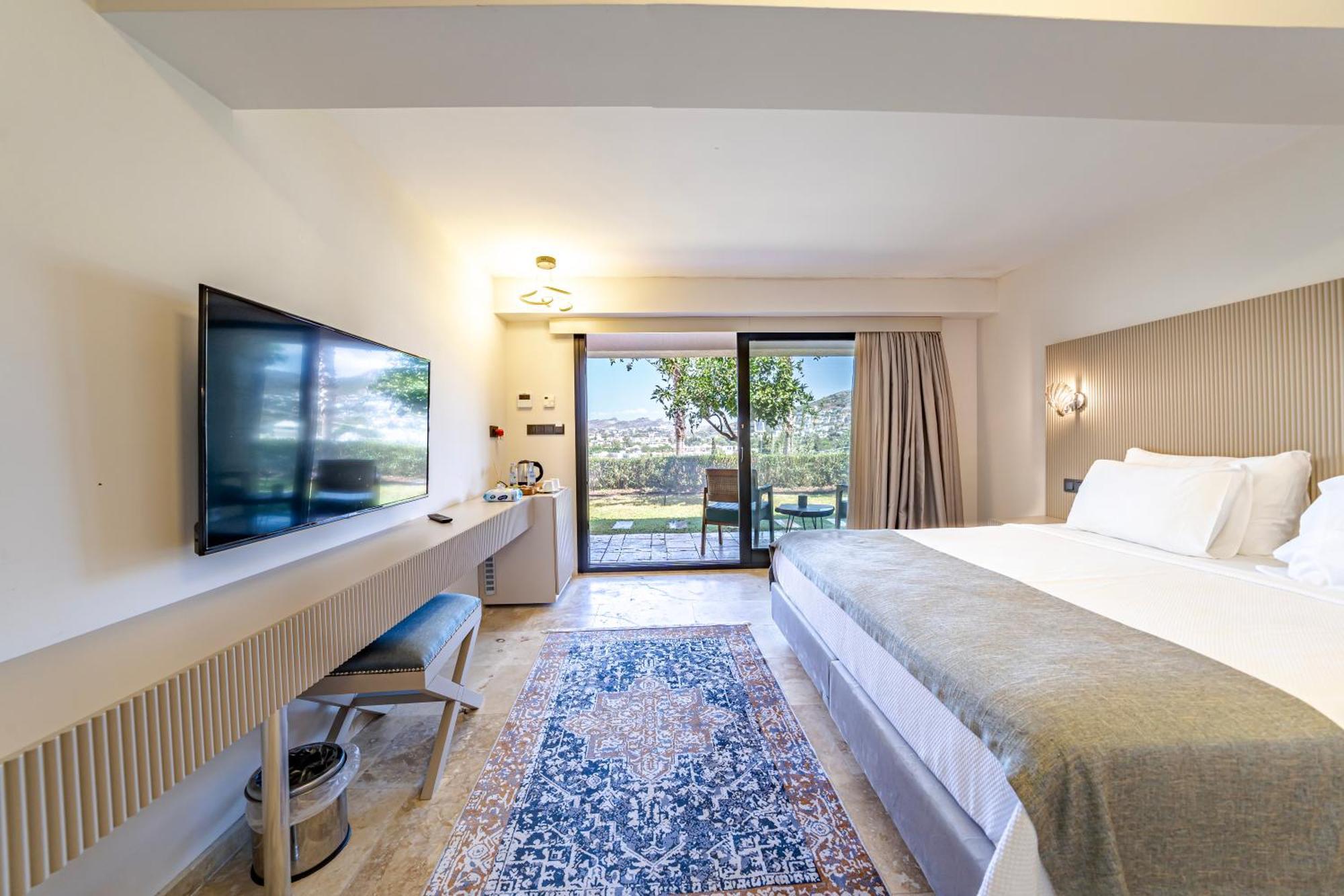 Bombien Luxury Hotel