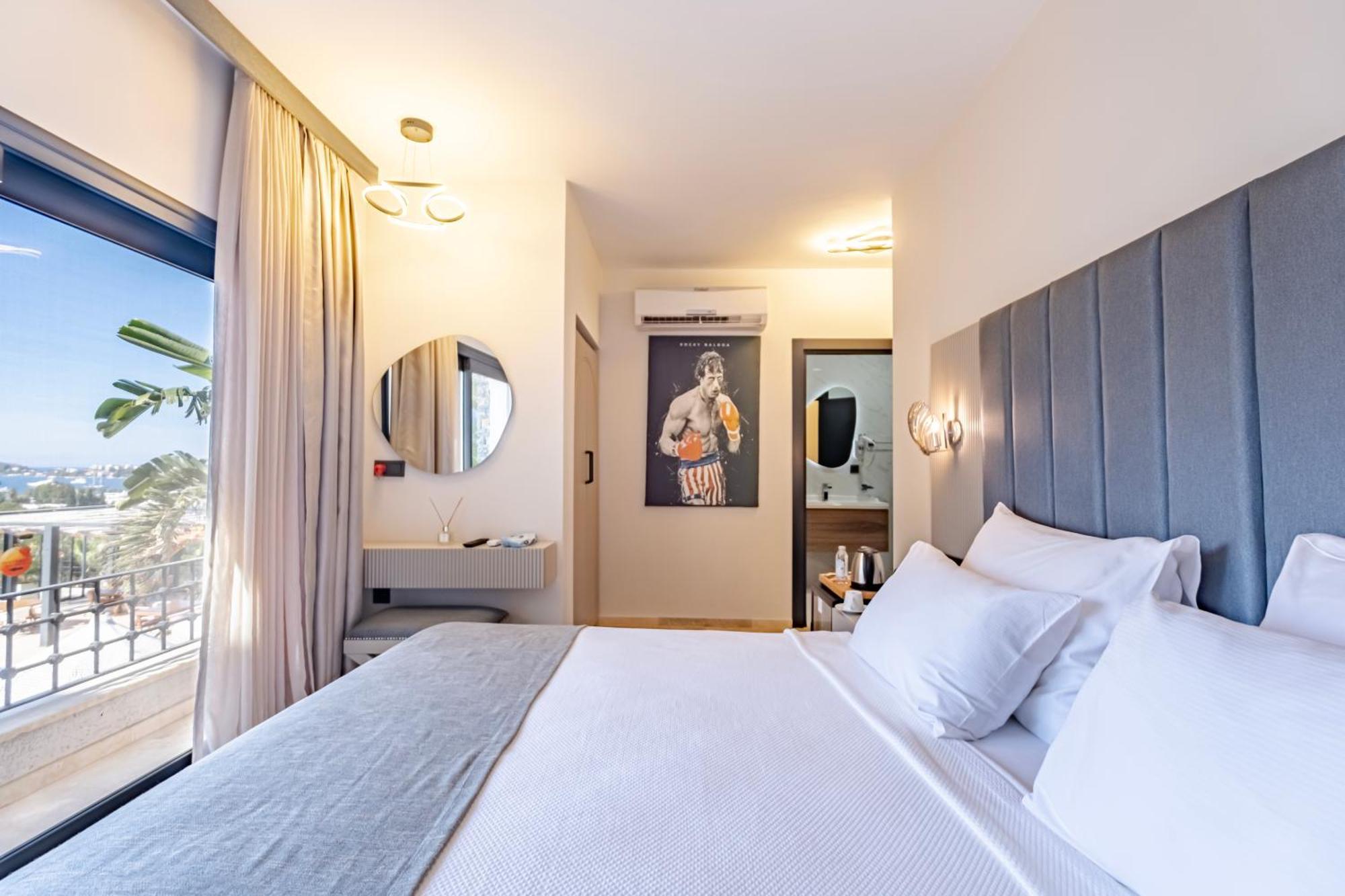 Hotel Bombien Luxury 4*
